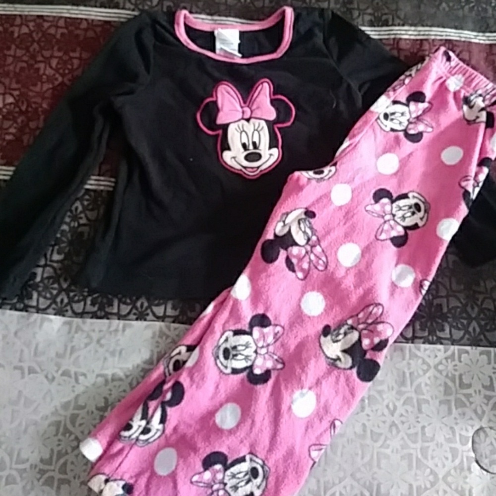 Minnie Mouse pajamas